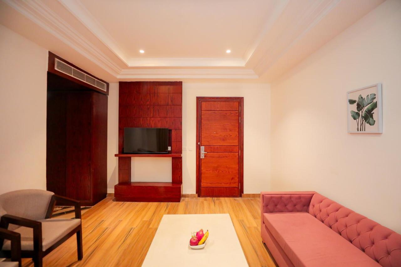 Regenta Place Phagwara By Royal Orchid Hotels Limited Экстерьер фото